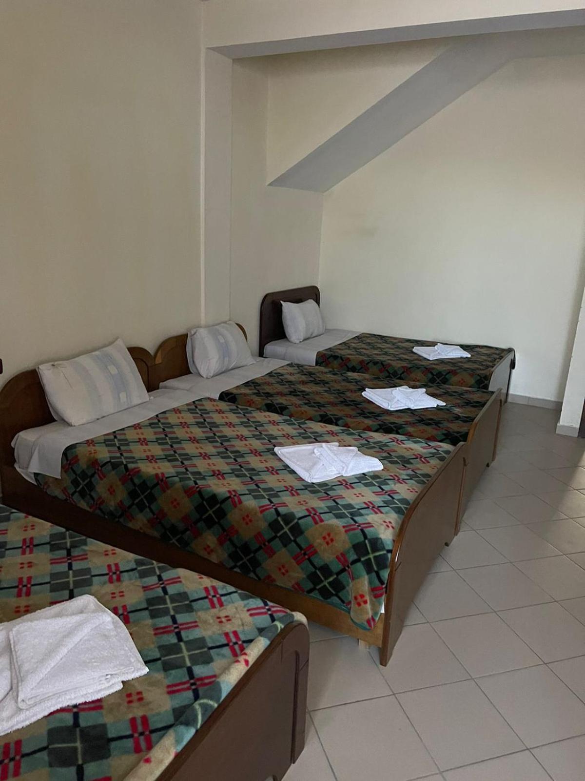 Hotel Saint Marena Pogradec Eksteriør bilde
