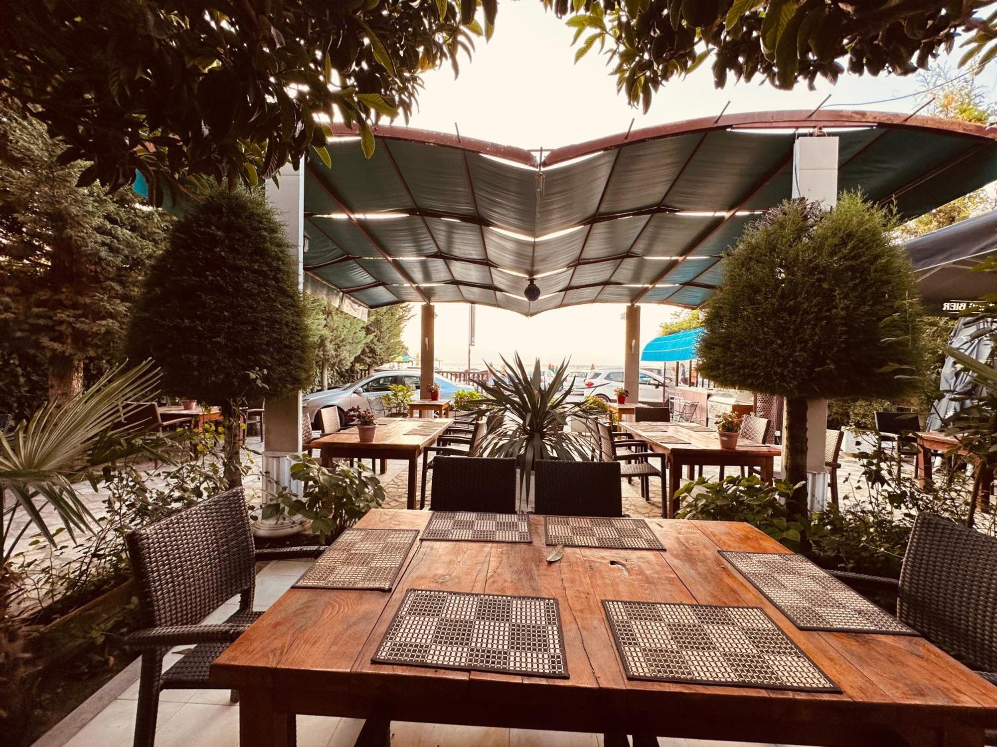 Hotel Saint Marena Pogradec Eksteriør bilde
